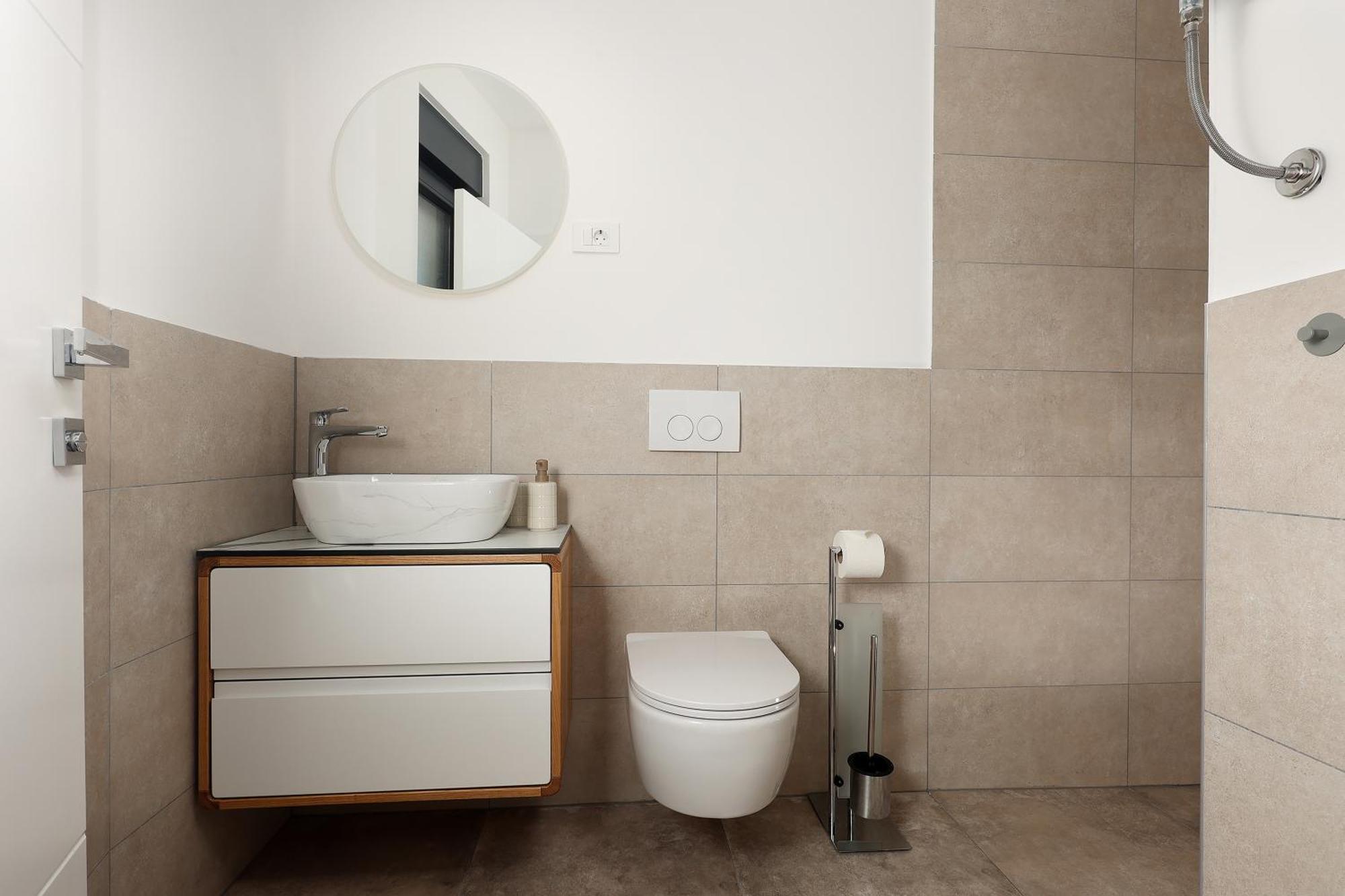 Apartment Anni-Free Parking&Evcharger-24H Self Check-In Opric Esterno foto